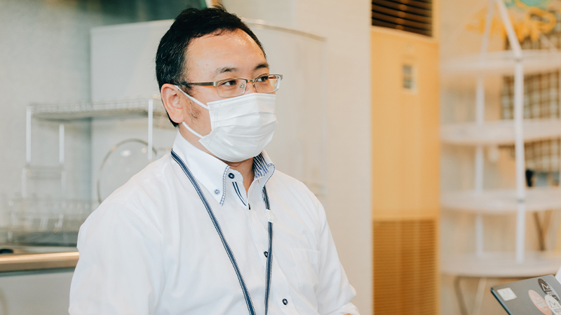 社員の外川さん